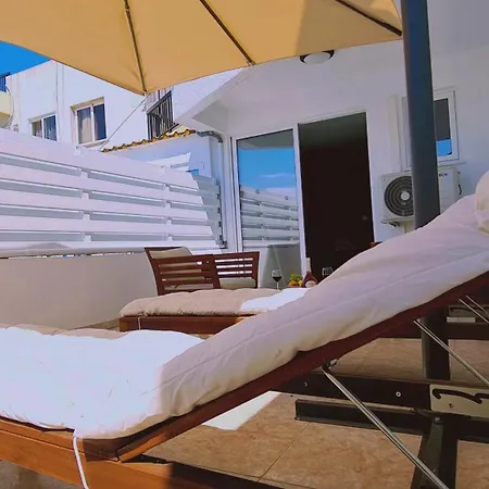 Apartman Colosseum Studio Ajía Nápa